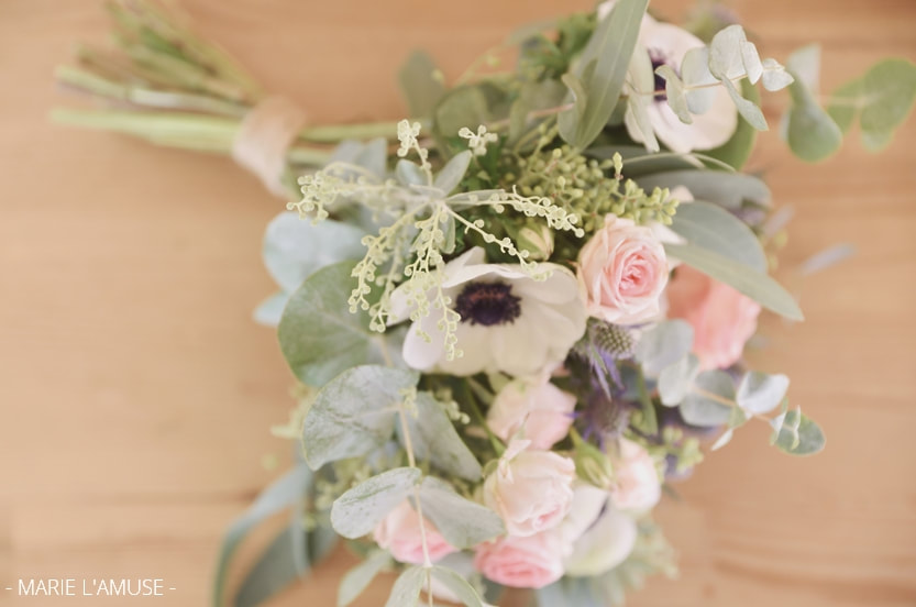 Mariage, Décoration, Fleurs du bouquet de mariée eucalyptus, chardons, rose, blanc, Vailly Haute Savoie -2019, Photographe Marie l'Amuse