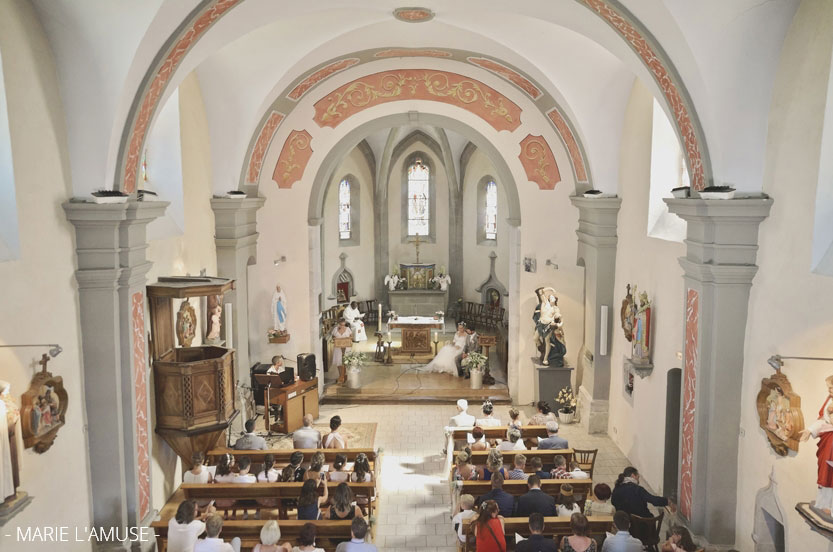 Mariage, Eglise, Vue large de l'église, Arenthon Haute Savoie 2019, Photographe Marie l'Amuse
